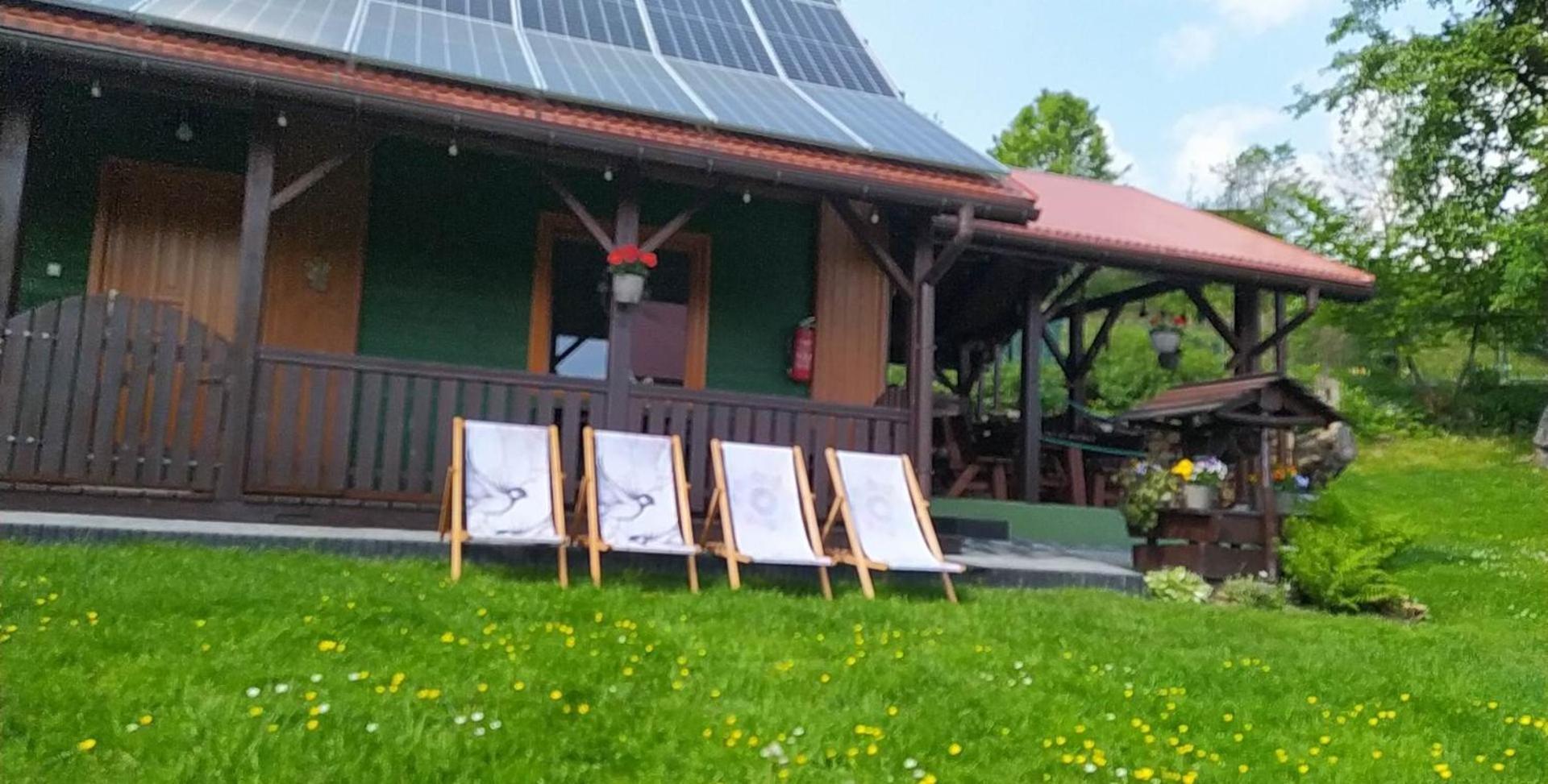 Pod Modrzewiami Appartement Milówka Buitenkant foto
