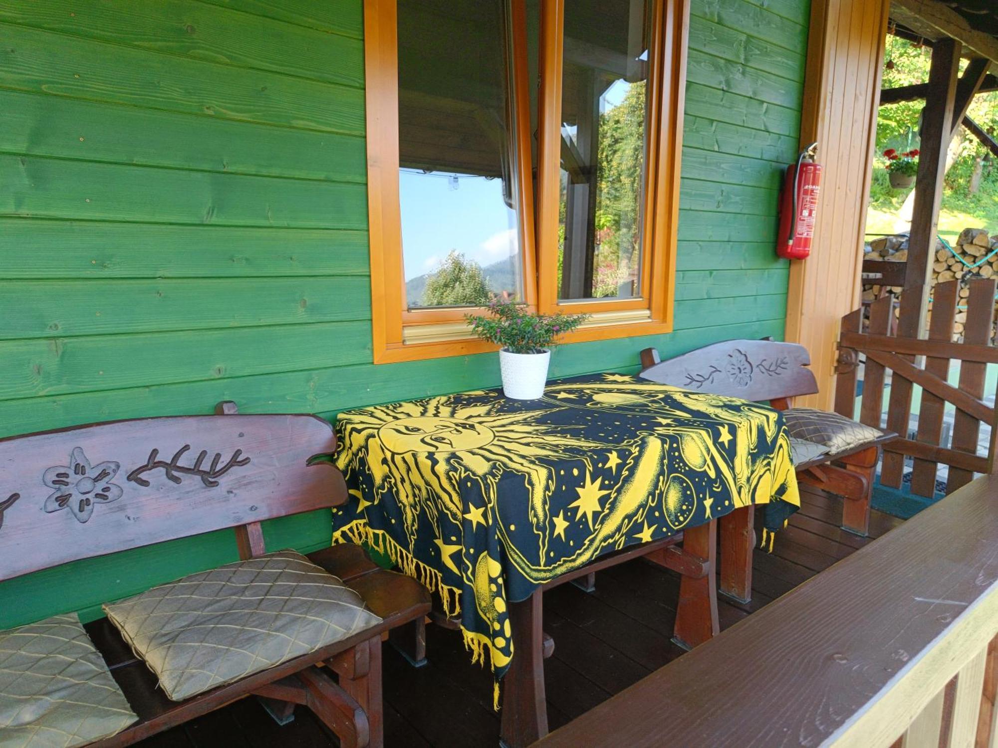 Pod Modrzewiami Appartement Milówka Buitenkant foto